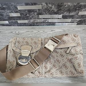 Guess fanny pack belt bag